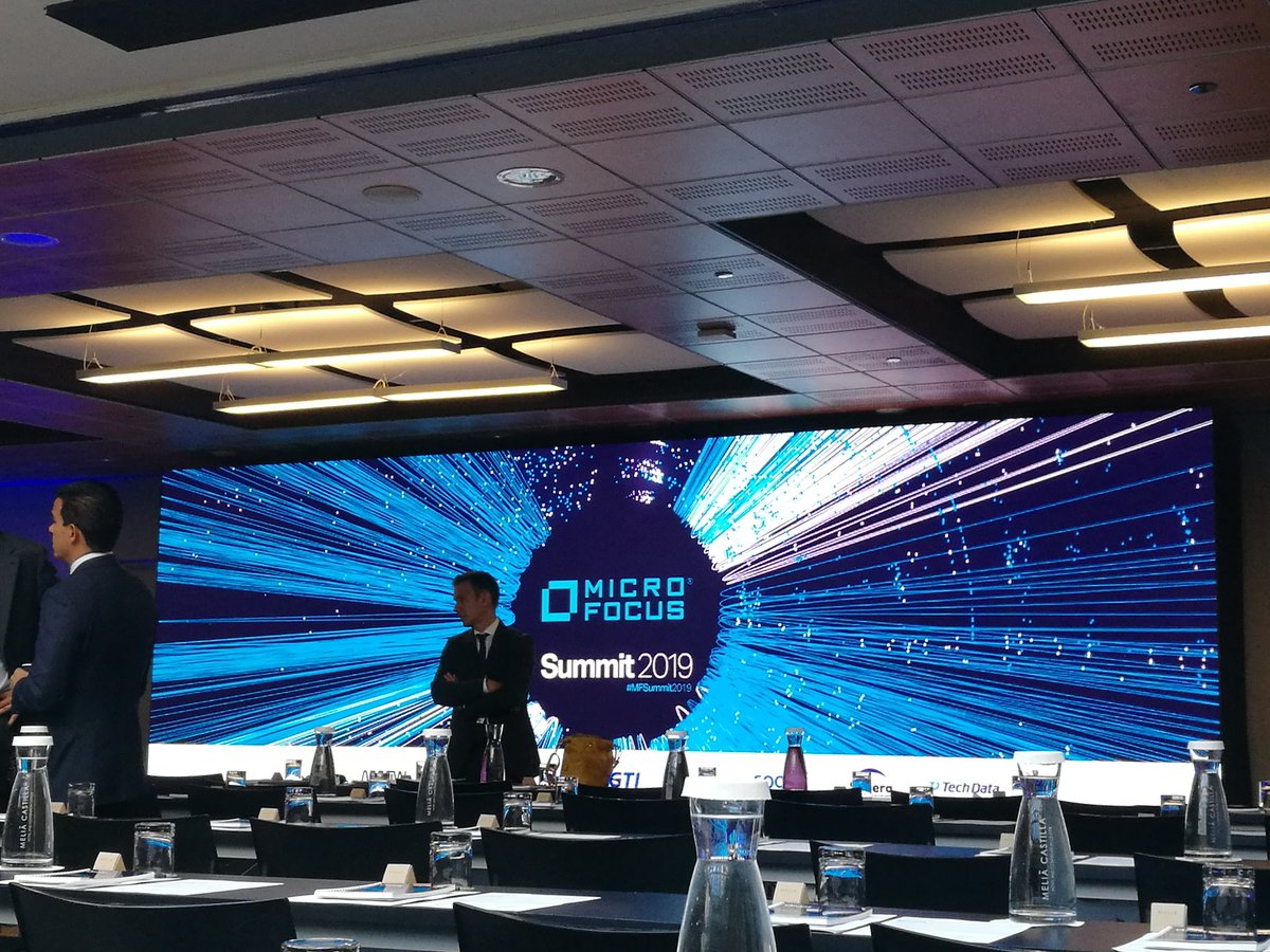 ManuelLopezGo's tweet image. #MFSummit2109 conociendo de primera mano la visión de Microfocus para la Transformación Digital.