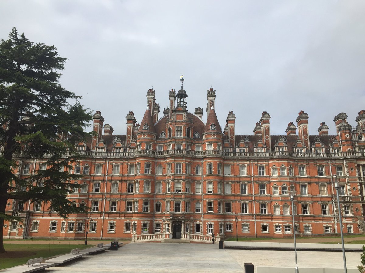 UKRRcollection's tweet photo. Presenting on @UKRRcollection at @RoyalHolloway today - “Share the Experience” https://t.co/c4dPHr9oY1
