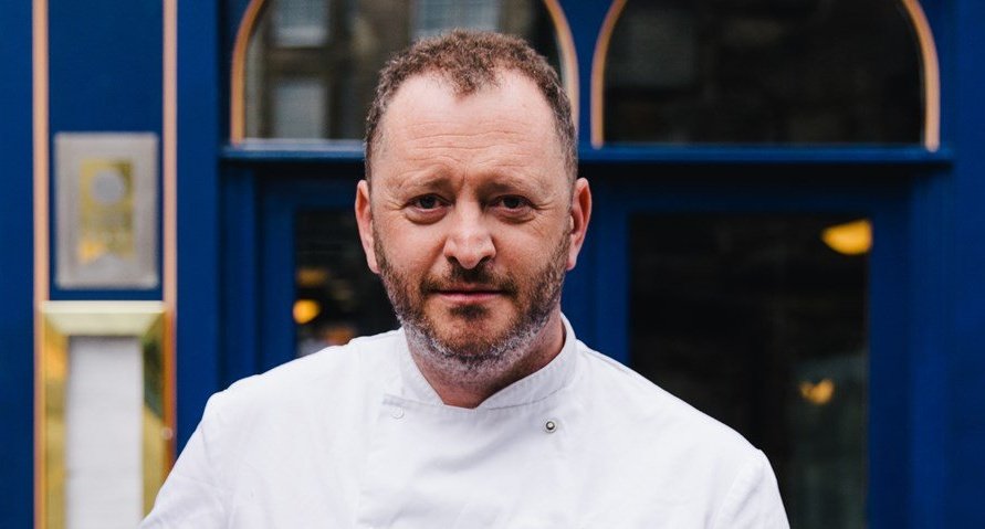 SlowFoodEdin's tweet photo. Tonight we return to @CafeStHonore for a sold out #BigTable on the future of food with #ChefAlliance @chefneilforbes and @frankieevaughan, a recent @slowfoodscot & @SFYNScot #TerraMadre delegate and fellow @BBCKitchenCafe member.
Info: https://t.co/1yMk5WbLCB
#Edinburgh https://t.co/aVrwKsEV8f