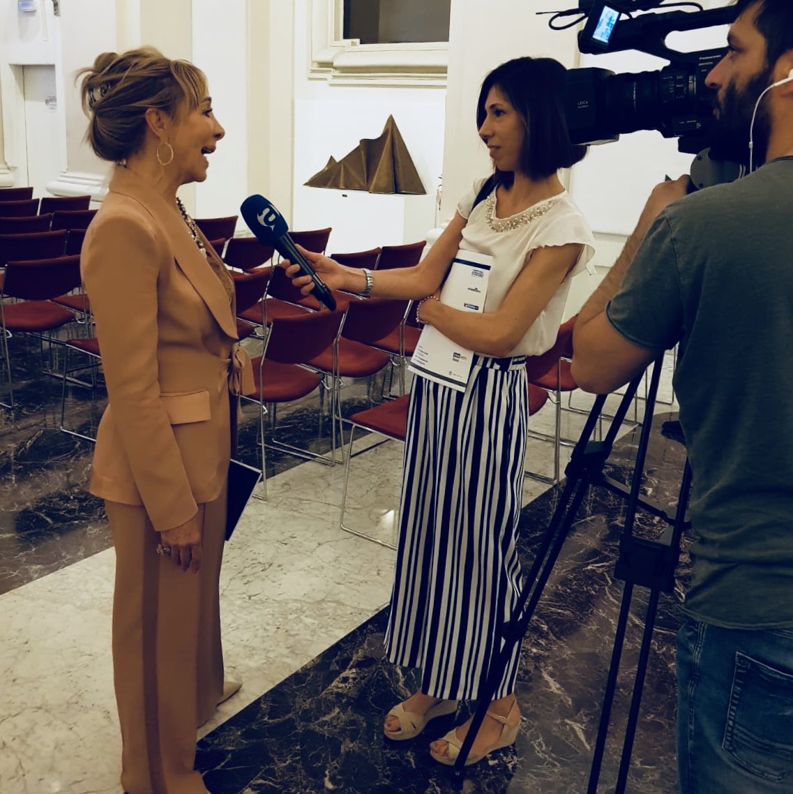 unionsoa's tweet photo. Intervista alla Presidente di UNIONSOA @Carpi1717 poco prima della presentazione del report. #utilialpaese #reportUNIONSOA https://t.co/49ex4meFDE