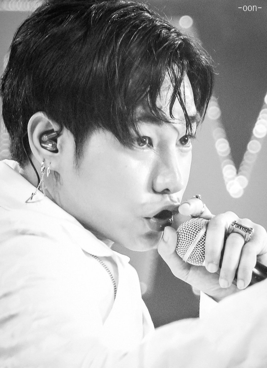 PinkRoseNW's tweet photo. คิดถึงน้า เจ้าเด็กแฉบ ❤
//สีไหนดี ลงทุกสีเลย🤣🤣🤣
#เป๊กผลิตโชค
#oonfoto
#palitgallery https://t.co/ehwb1WZPZt