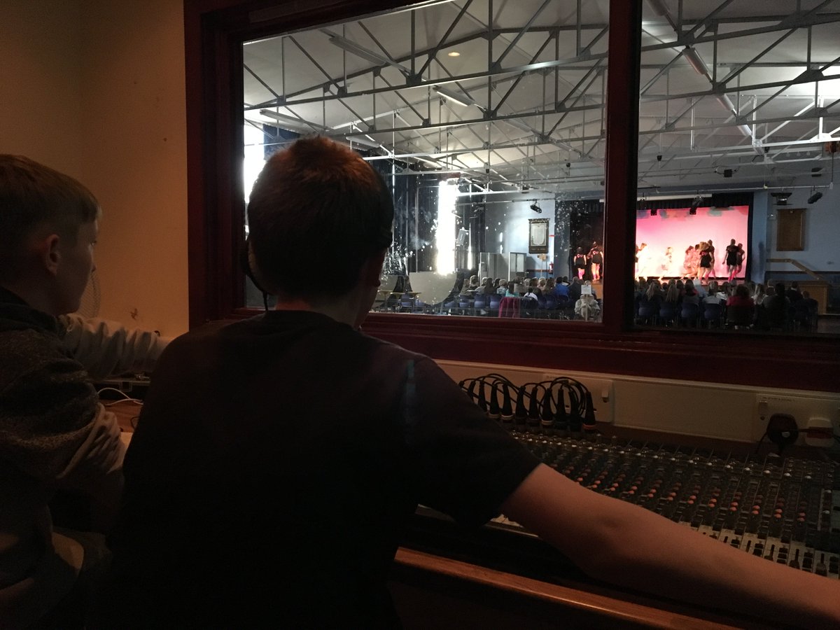 BlairgowriePE's tweet photo. Thank you for all the support last night dance show 2019 was a great success. Well done to all involved. #bhsdance https://t.co/9BtPZ27HZr