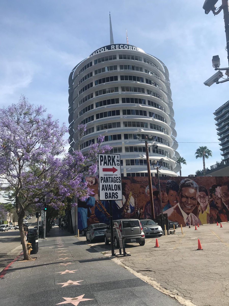 AnaraPublishing's tweet photo. Director Debโs home for this week @capitolstudios for the @the_MPA #LASyncMission 2019
https://t.co/o94ngXi2Ky
#musicpublishing #synclicensing #musicroyalties #musicadministration #musicnetworking https://t.co/TYpICn0vIp