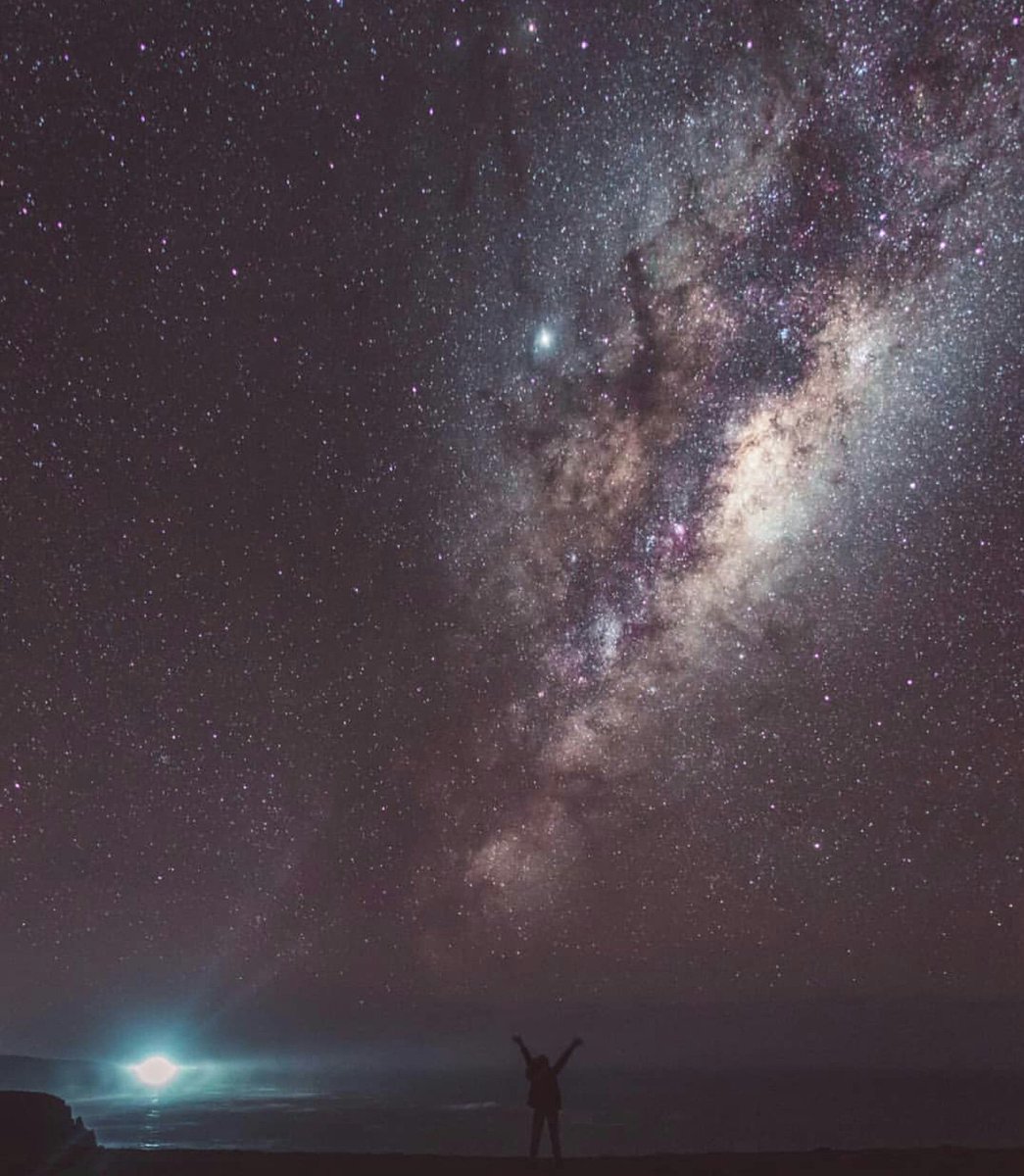 Wild skies on the Wild Coast, #EasternCape
Your days will be filled with sardines, sharks, dolphins &amp; whales on the #sardinerun &amp; your nights? Well, just look at this...
📷 <a href="/wanderlustmove/">Wanderlust Movement</a> at Morgan Bay, <a href="/wildcoast_sa/">Wild Coast SA</a> 
#wildcoastsa #easterncapevibes