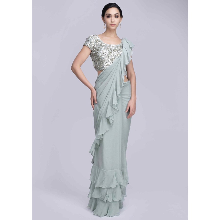 toabhtalent's tweet photo. Toabh Model Fabiola for @kalkifashion
#ootd #wiwt #fashion #indianwedding #ethnicwear #toabh #toabhmodel #toabhtalent #femalemodel https://t.co/gLrEt5J8Dm