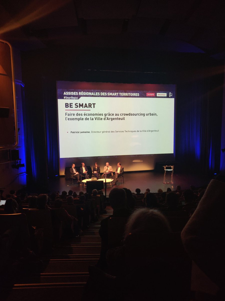 Toharproject's tweet photo. Le crowdsourcing urbain: une solution pour implanter nos lampadaires purificateurs d'air sur la région d'Ile-de-France ? #smartregion https://t.co/IemuTbv28D