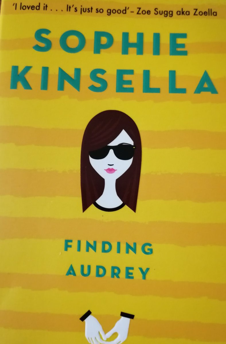 HyamTracy's tweet photo. So excited to introduce my eldest bookworm to one of my all time favourites @KinsellaSophie. #FindingAudrey is a fantastic read- funny, touching & so relatable 💜 https://t.co/EcoUAxuILM