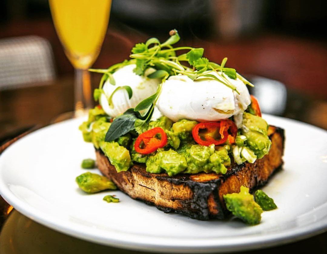 DinesApp's tweet photo. We’ve got another cracking restaurant on the app with @DeadDollsHouse in #Islington. Grab great savings today on their hearty modern grub with Dines! https://t.co/nHHWibWgsL