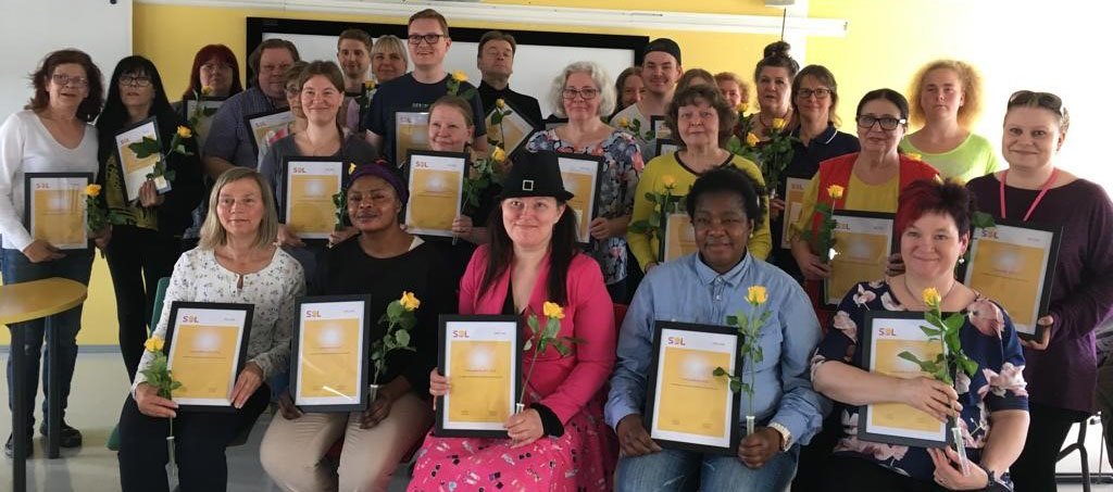 Valtioneuvoston kampus palkitsi SOLin siivouksesta vastaavia palveluvastaavia Laatupalkinnoilla. Perusteina olivat Senaatin laatimat tiukat kriteerit asiakaskokemuksesta ja käyttäjätyytyväisyydestä. Tästä kunniasta olemme ylpeitä ja iloisia. <a href="/SenaattiK/">Senaatti-kiinteistöt</a> #asiakaskokemus #siivous