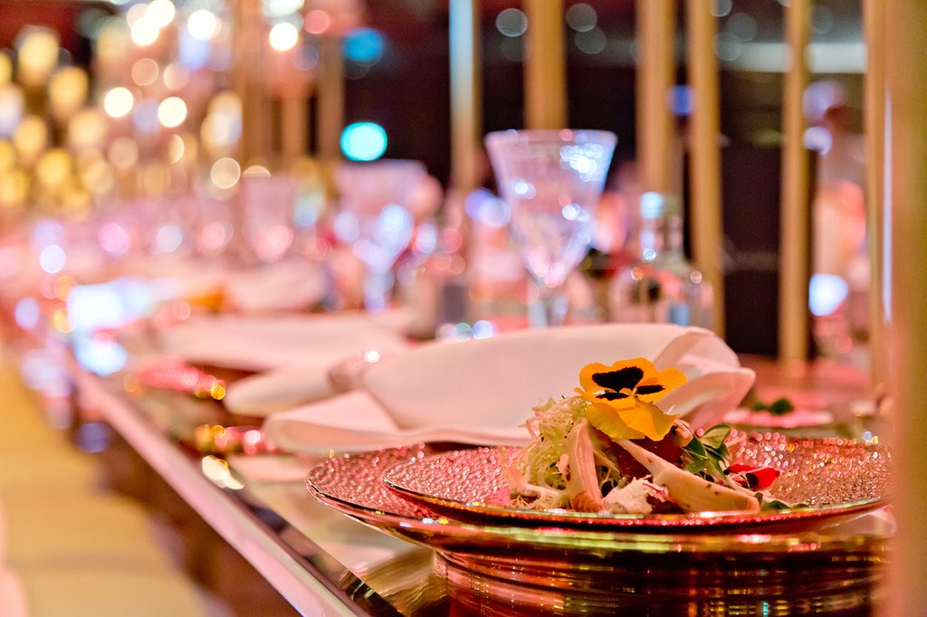 Royal_Catering's tweet photo. Exquisite food made just for you.

For all your catering needs call 02-4963200 to know more.

#weddings #exquisitefood #customised  #menu #caterer #weddingcatering #lavish #uae #dubai #abudhabi #venues #style #royal #royalcatering #uae #2019 #catering #events https://t.co/HriJD7VNne
