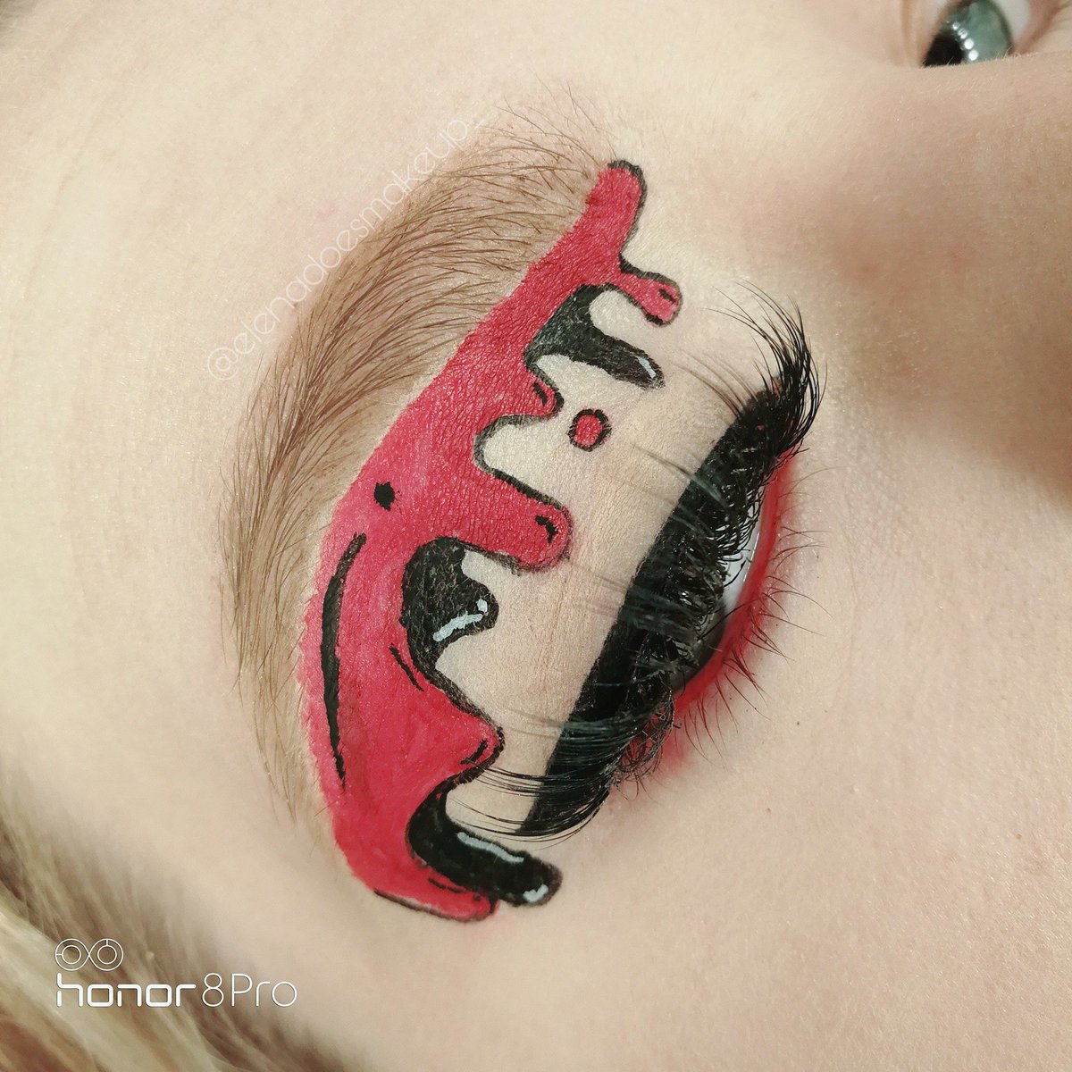 Mint0piaa's tweet photo. ππ€BAD BOYπ€π
I shot another badboy down
Inspo: bad boy (@RVsmtown)
#MakeUpEdibleBandNames #makeupartist #RedVelvet #BadBoy https://t.co/MKRcRVzwZO