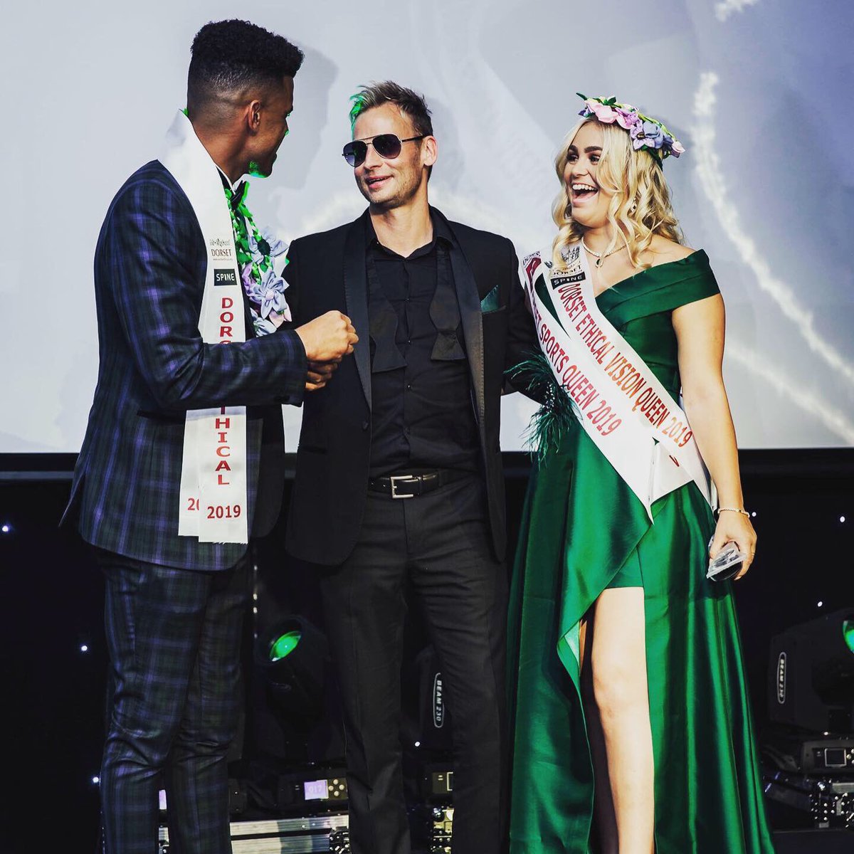 EyewearTy's tweet photo. Congrats to @WeDoReDo + @missenglandnews regional final winners #LiamRoyceUlla &amp; #AlinaGreen 👑👑👏👏

@SPINE_OPTICS &amp; are proud sponsors &amp; wish them both lots of success!🕶

#MissEngland #MrEngland #MrDorset #MissDorset #EthicalFashion #EthicalEyewear #SpineEyewear #EwDoEthical https://t.co/1oyqSzMAdZ