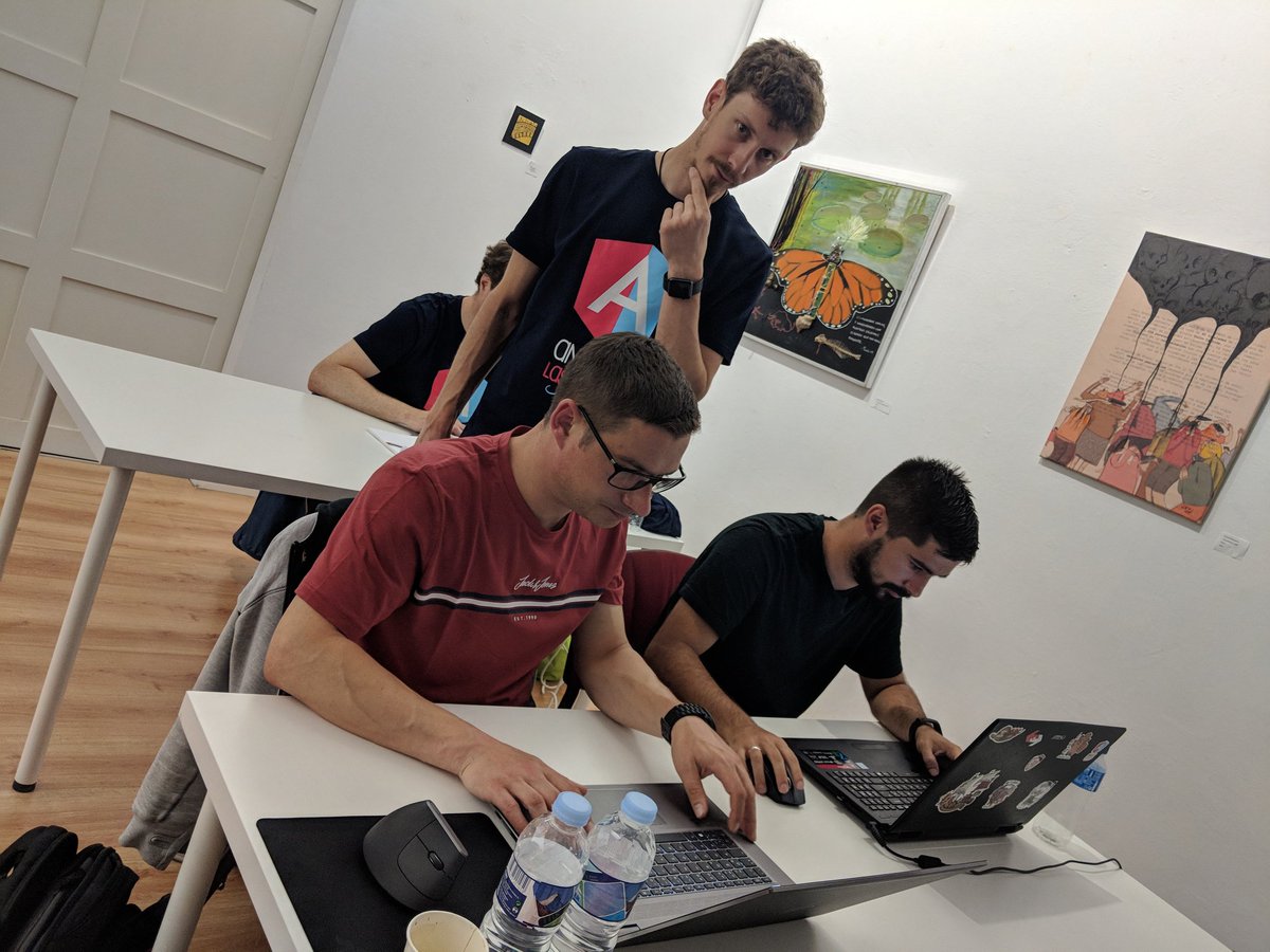 angularinFF's tweet photo. Getting up to speed with #Angular7 in Las Palmas with @elmd_ and @KwintenP
If you missed it this time, join us in autumn!
https://t.co/2fRcO8VSk5
#AngularLasPalmas #Angular #learncoding #laspalmas https://t.co/AVYrMO3J3t