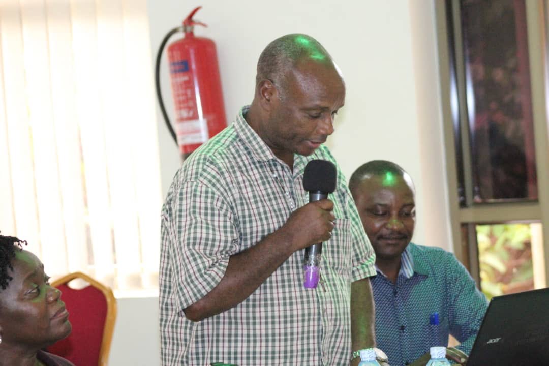 ugreach's tweet photo. Mr. Joseph Mugisha Bitature @HelpAgeUganda pressing a point at the National Validation Workshop     #UnderstandAndChallengeAgeismUg @HelpAgeUganda @HelpAgeAfrica @MukholiRobert @voicetweetz https://t.co/ToNMGAJhYN