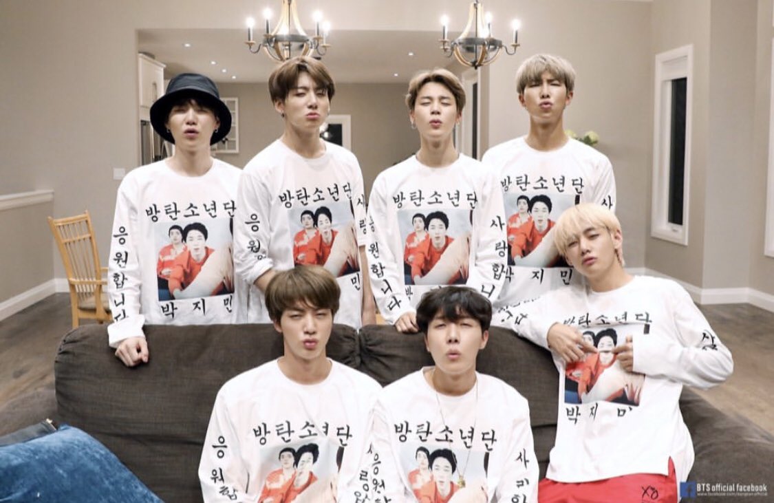 bb_jinn's tweet photo. #BTS6thAnniversary 6ปีแล้วนะ💗บังทันเป้นวงที่เวลาเราเครียดๆหรือเจออะไรไม่ดีมาพอเรามาดูได้มาเห้นคลิปของพวกเขาเราก้จะมีความสุขขึ้นมาทันที มันช่วยเยียวยาได้จิงๆนะ ทุกคนเก่งมากพยายามกันจนประสบความสำเร็จมาได้จนถึงทุกวันนี้ ถ้าถึงวันที่ไม่มีพวกเขาเราคงจะใจหายมากๆเลย;-; https://t.co/0elukSufe6