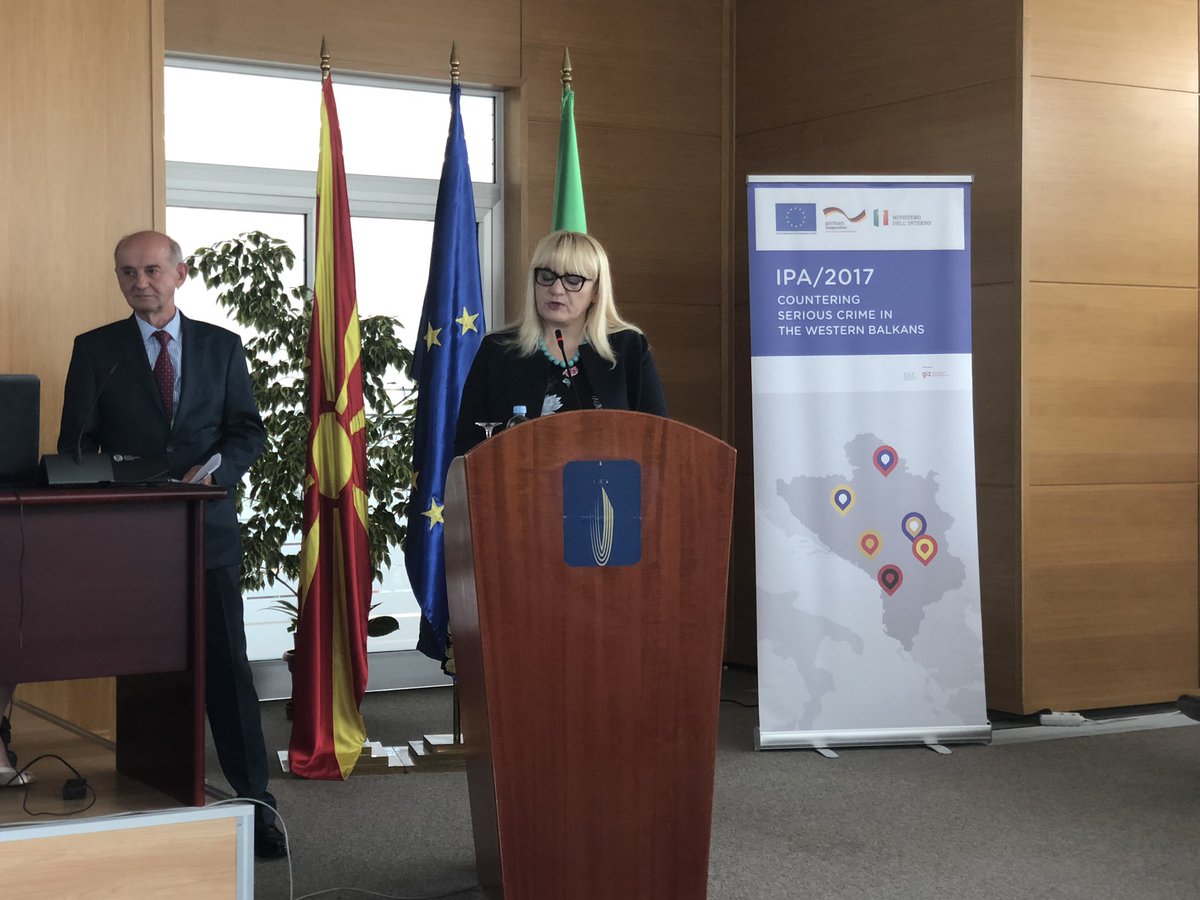 carloromeo70's tweet photo. Conferenza Progetto #IPA2017 “Countering serious crime in Western Balkans” con #CapodellaPolizia Gabrielli, Procuratore Nazionale Antimafia e Antiterrorismo Cafiero de Raho, Vice PM e Min. dell’Interno @o_spasovski, Min. Giustizia @RenataDeskoska e Procuratore Generale 🇲🇰 Joveski https://t.co/uDZktM8GaT