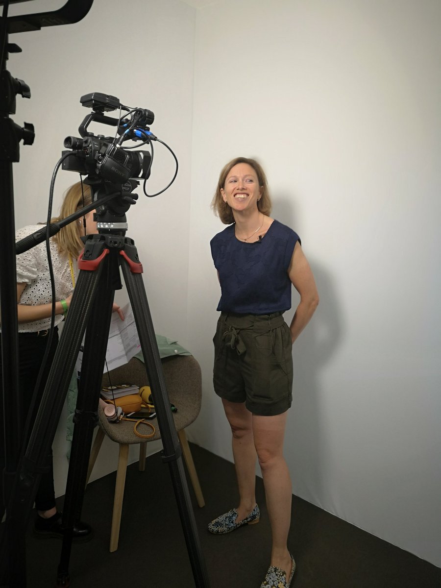 Bpifrance's tweet photo. "Testez votre idée, n'ayez pas peur et ne vous arrêtez pas aux commentaires des personnes qui n'y croient pas, n'ayez pas peur et faites vous accompagner !" Caroline Schuermans dirigeante @FitnersInfo #SDE2019 #videomaton https://t.co/Be7bbcRLDs