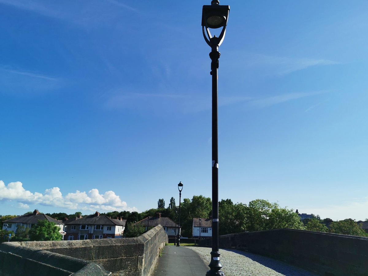 JanetteHall's tweet photo. Old Penwortham Bridge, Preston
#oldpenworthambridge #Bridge #riverribble #cobblestonebridge #Preston #Lancashire #igerspreston #igerslancashire #photography #ThePhotoHour #uk #ukphotography #uk_greatshots #huaweip30pro #Huawei #capturedonhuawei https://t.co/3a8zz9LF92