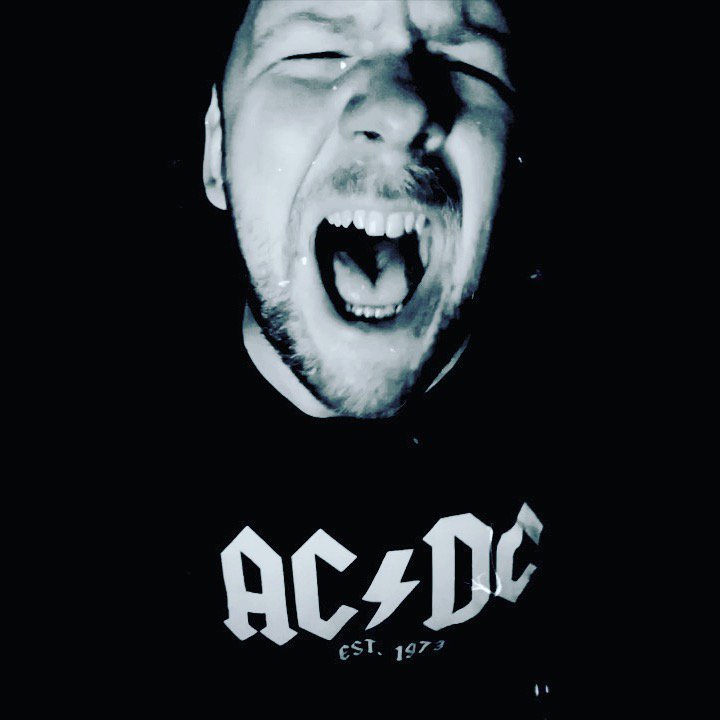 kevinmthomas's tweet photo. Rock My Song [NEW] PHOTO 1 - #rockaintdead, 
#matbayangbatch3, #hrvy, #dnyl, #lovefighters, #dontneedyourlove, #chenle, #sm35252387, #inside_svt, #milk, #jus2_focus, #jus2_focus_on_me, #go5, #profilesthatwewrite, #funwithangelieatsh, #nctzenwithikonic, #swallows, #nontfam https://t.co/Y1pgUTQTMB