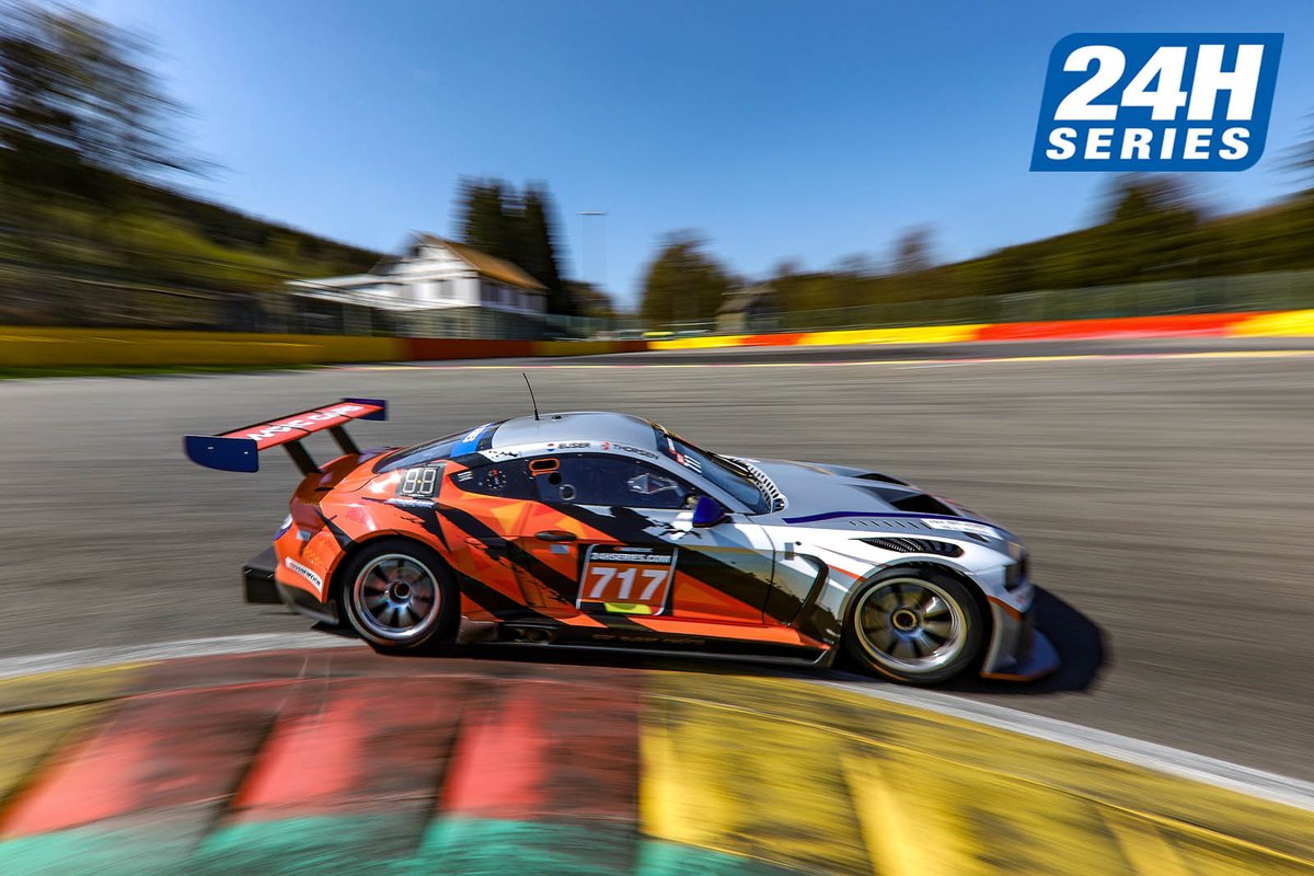 24HSERIES's tweet image. 24H SERIES | A warm welcome to @CorEuser with his teams and their MARC II V8 to the Hankook 24H DUBAI 2020 on 9-10-11 January 🇦🇪🏎️💨