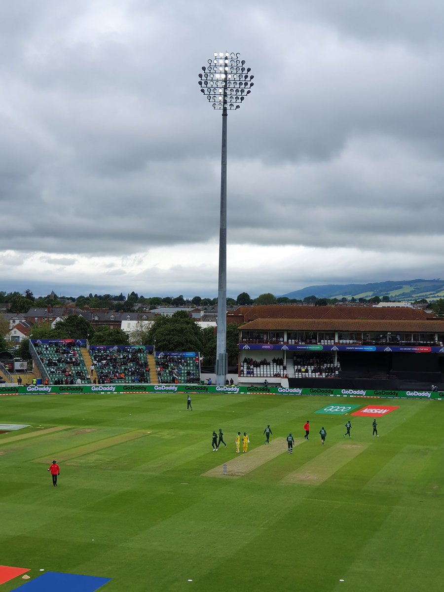 I always thought cricket was something played in the summer sunshine ....#ausvpak