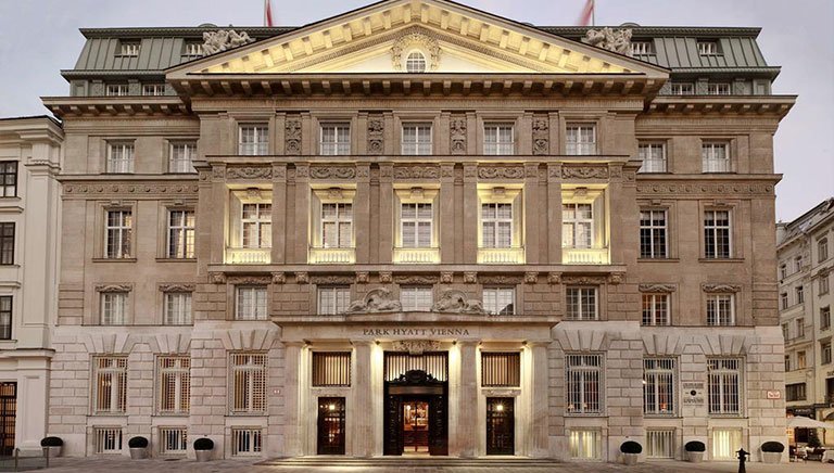 quimeraee's tweet photo. IoT is the key to saving on luxury hotels. @quimeraee secure its first @ParkHyatt Hotel. #climatechange #energy #energyconsumption #energyefficiency #energyindustry #energysaving #energysavings #energysector #hotel #IoT #smartbuilding #residential 
https://t.co/w82Tj4ydvy https://t.co/dInX4owfCn