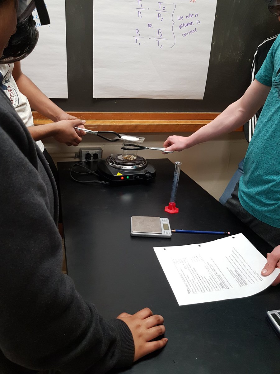 Mrs_Palazzolo's tweet photo. SCH3Us examined the relationships between pressure, temperature and volume on Monday by cooking up a common snack! 🍿 @VMMustangs https://t.co/Qgpp2SW3Ws