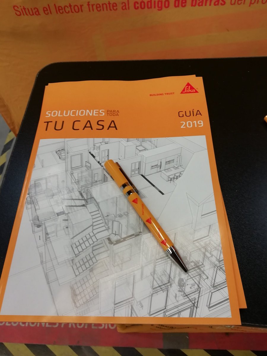 Estan haciendo cola para llevarse la guia 2019 <a href="/SikaSpain/">Sika España</a> en @LaPlataformaSGD de Hnos. García Noblejas. No te quedes sin ella