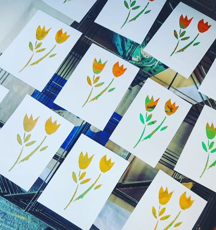 Carousel_Print_'s tweet photo. Rubbish weather, so here’s some summery vibes courtesy of our Em. #screenprinting #sheffieldprintclub https://t.co/p91rqUBDx5