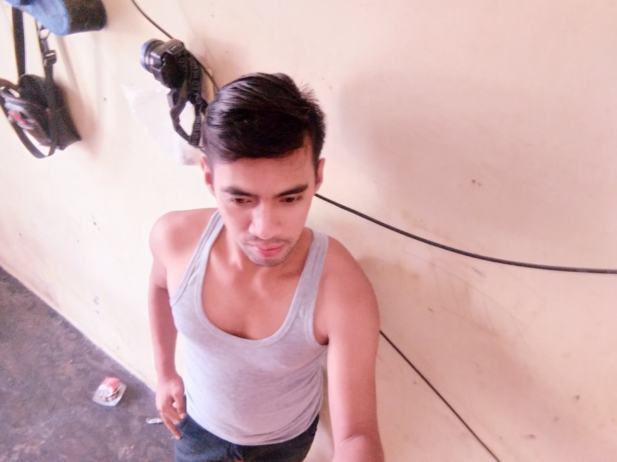 RobyCan12906677's tweet photo. Siapa lah yg akan mau kenal aku. Aku ini gak punya apa2 kog.  Yg ada hanya beban https://t.co/uXxYOKv8Ic