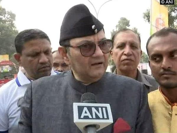 bikashsen162's tweet image. Modiji can&apos;t do that to us..
He should think about Hindus more...
#ModiSarkar2 
#ModiWithMuslims 
#ModiForAll