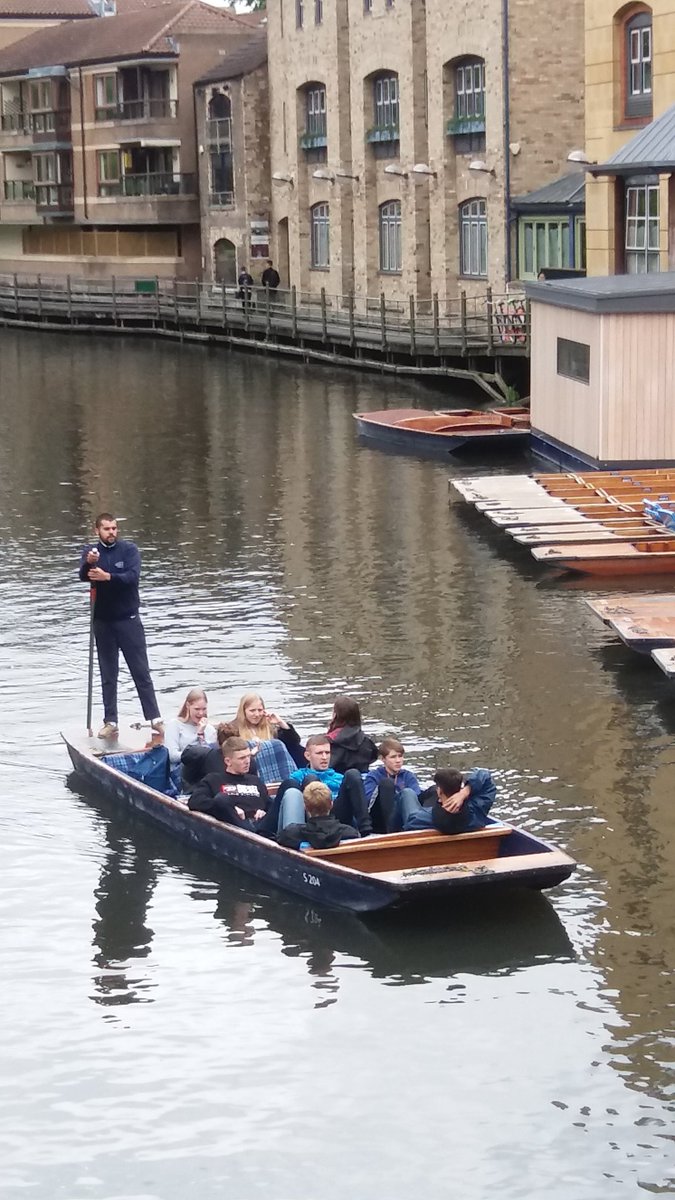 A relaxing way to finish our Year 10 residential trip in Cambridge!#Year10