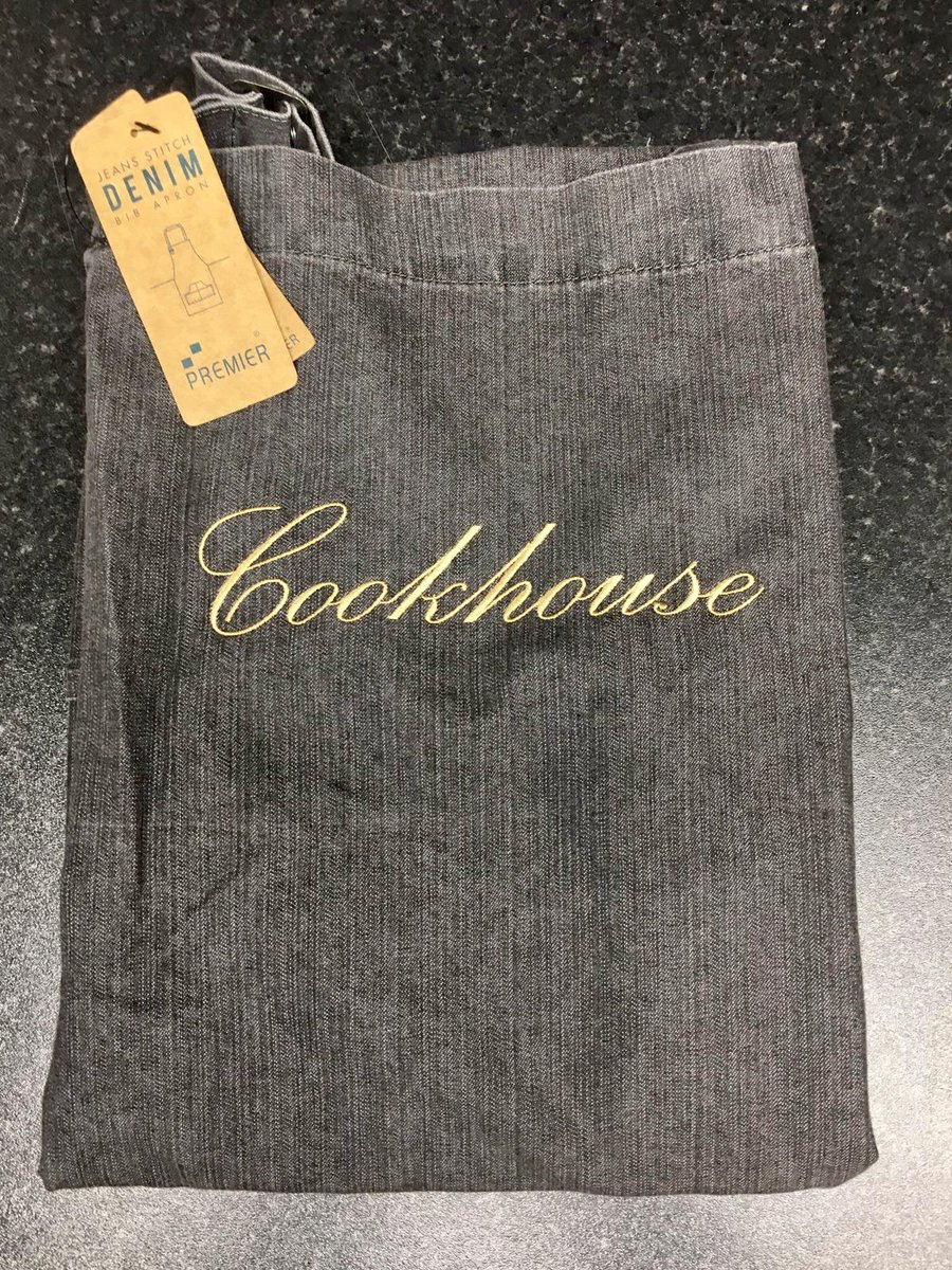 Exhibit1Clothin's tweet photo. Embroidery machines producing some lovely garments today 🔴 #Exhibit #1 #Embroidery https://t.co/yyx3tcr0wz