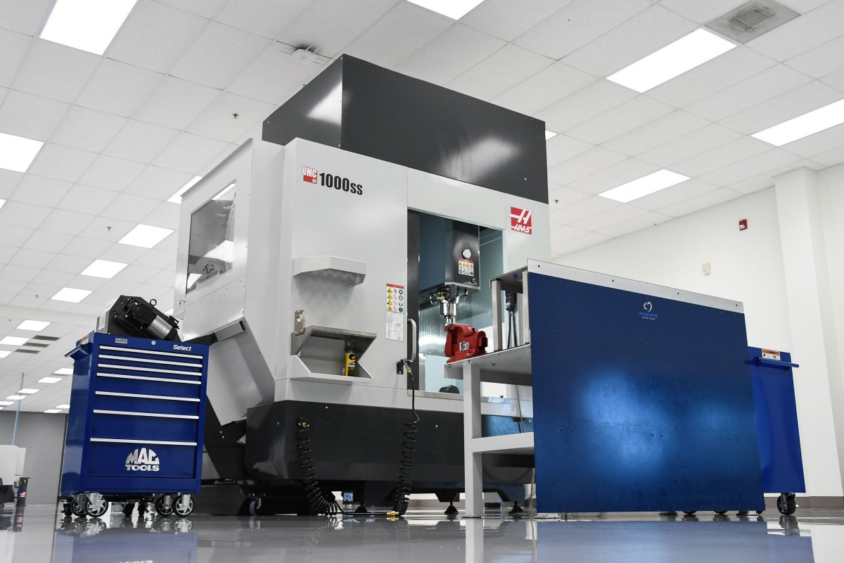 roushyates's tweet image. Today is #HaasDemoDay! Roush Yates Manufacturing Solutions, a division of Roush Yates Engines, utilizes 31 @Haas_Automation CNC machines to get the job done in our state-of-the-art Mooresville, NC facility. 

#CNCMachining | #Machinist | #Manufacturing