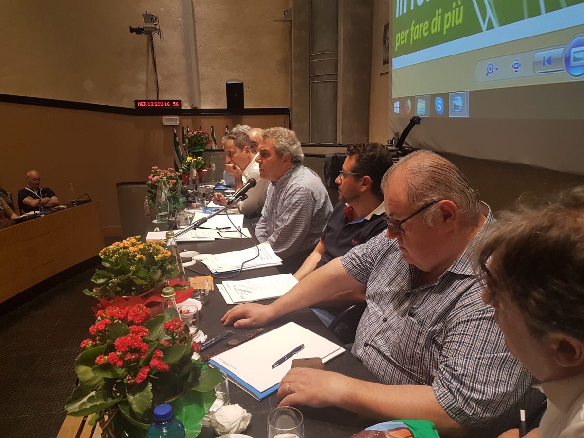 CislNazionale's tweet photo. #12giugno Sbarra:Fare infrastrutture non vuol dire consegnarsi a mistica del cemento, ma dare visione e futuro a Paese, generare 400mila posti di lavoro, rilanciare sviluppo e coesione.Serve partecipazione, non vergognosa deregulation #SbloccaCantieri #FilcaInRete #noiCISLsiamo https://t.co/YMUpsXMVn7