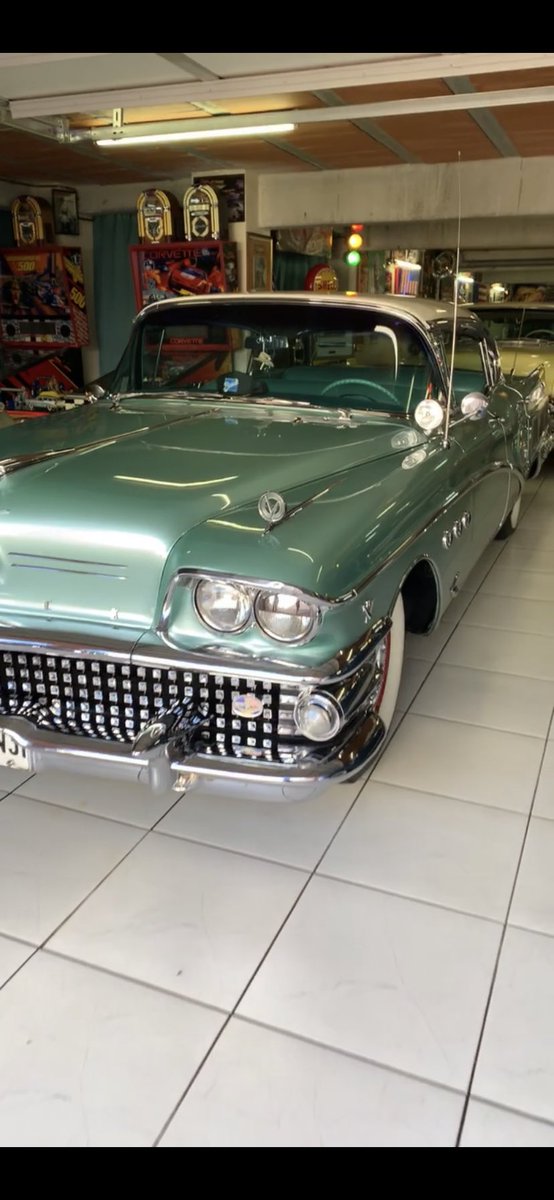 UEFAcomAngel's tweet photo. Ça tourne ... 🎥🚗🎬📺 #autolegend 🔥 https://t.co/BYLv4JJwlh