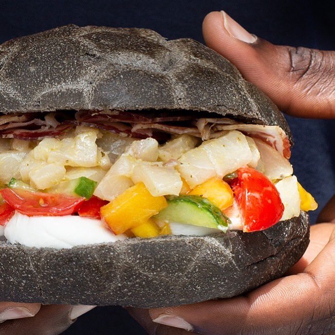 OpenBlueCobia's tweet photo. Etico, accessibile, salutare: in esclusiva assoluta a #Pescaria arriva il panino con il #cobia #pesce bianco #OpenBlueCobia
certificato @friendofthesea #FriendoftheSea
allevato in armonia con gli oceani 🌊
Tartare di #CobiaOpenBlue
Dal 13 al 26 giugno a Pescaria
#pescariaofficial https://t.co/b3WGHGQ9vF