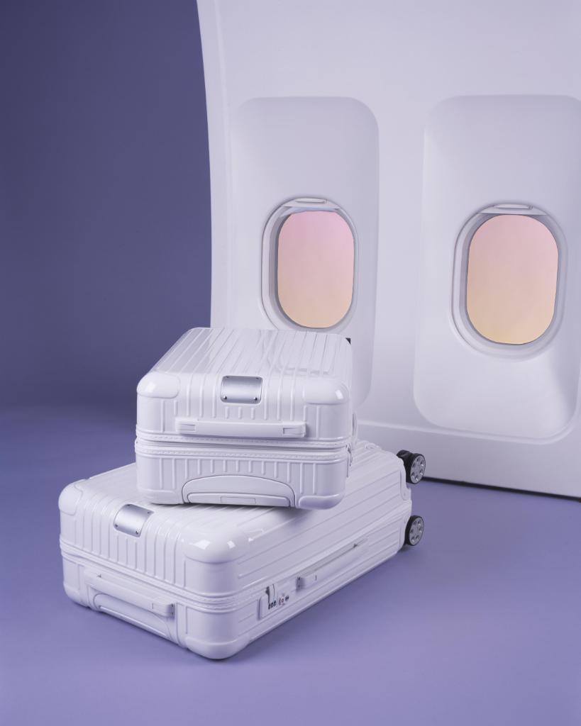 white rimowa