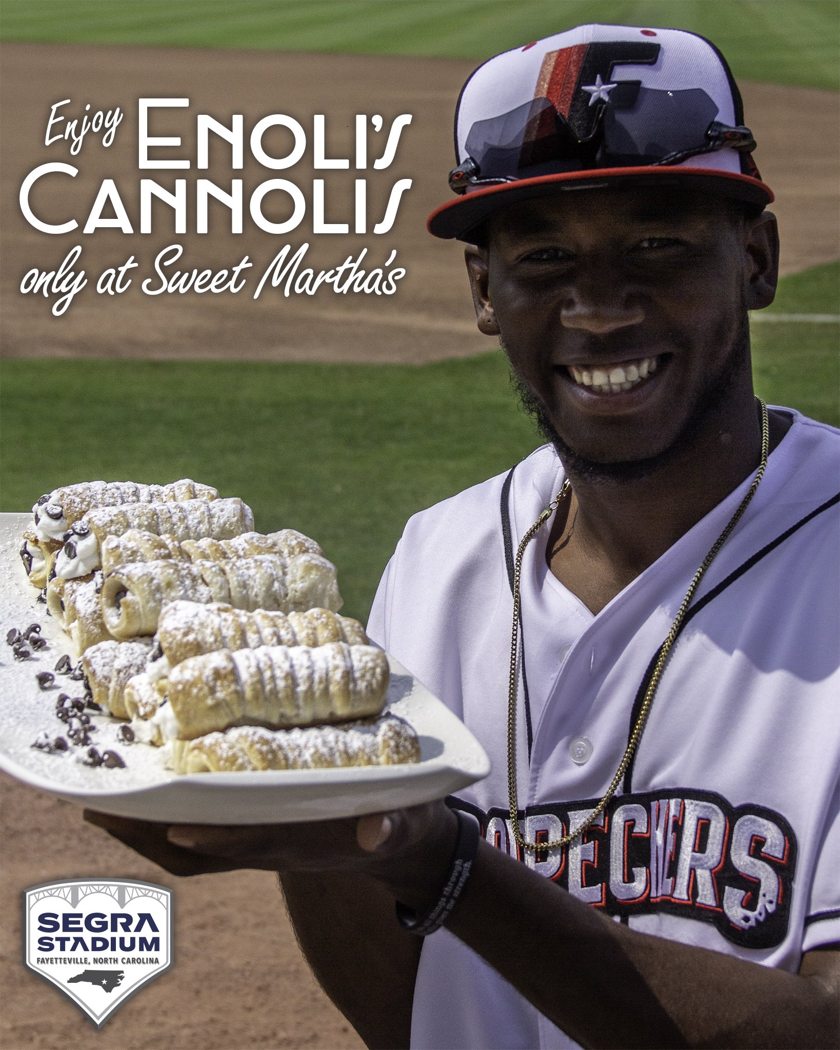 D8342cSWkAEC5S8?format=jpg&name=large