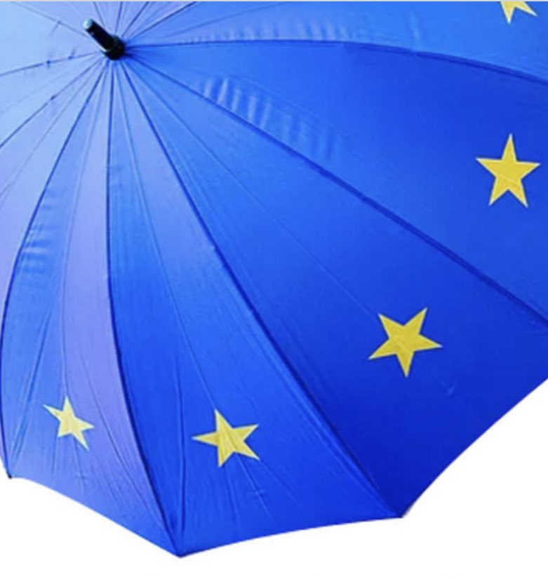 wordupdesigneu's tweet photo. Order our EU golf umbrella today and get a free waterproof rain poncho too! From https://t.co/8jEZ0D8wcG https://t.co/laTb9S0YOS #rain #weather #junemonsoon #proeu #umbrella #golf https://t.co/ScDbsvdxH4