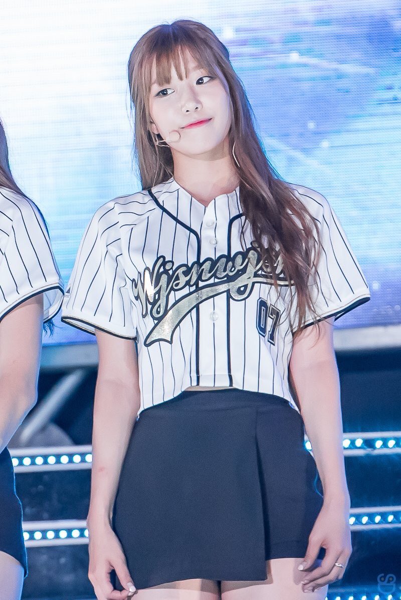 dwnpics's tweet photo. 160806 • DC_RedBeanBORA https://t.co/WN1V9oBVon