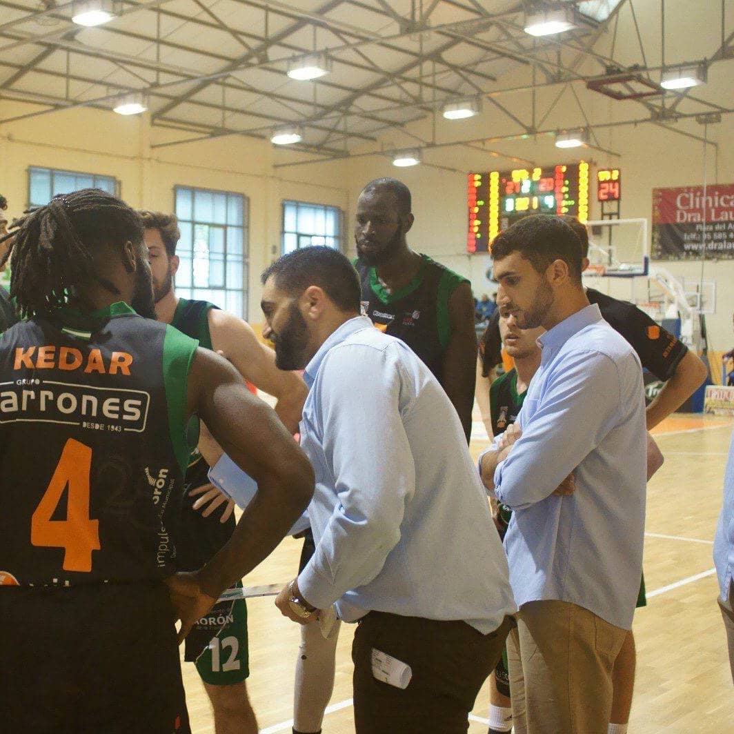 campusurteam's tweet photo. @danigandara4 es nuestro siguiente monitor presentado. 1er AÑO EN CAMPUSUR, otro crack que se nos une. Dani es Preparador Físico en @cbmoron LEB PLATA. Además es entrenador de varios equipos de cantera. También jugador en #CBMarchena. Todo un lujo que se incorpore con nosotros. https://t.co/KCfIagH4f4