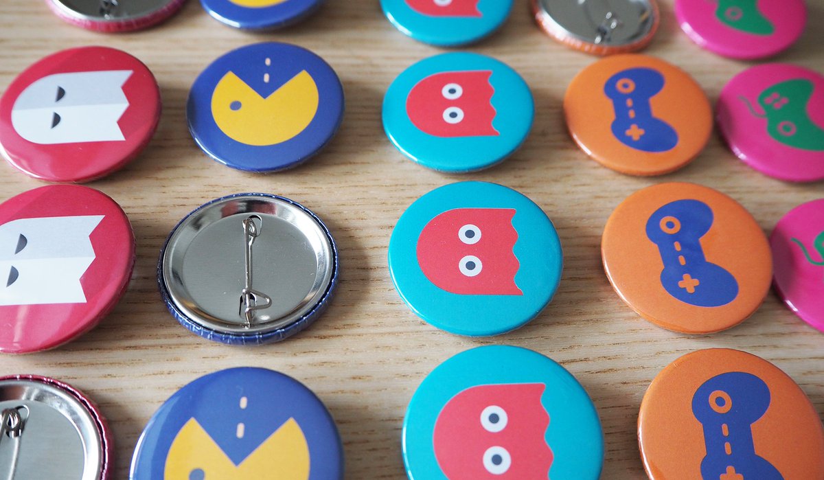 ButtonMarket's tweet image. Button badges about retro videogames, by @ButtonMarket.
#buttons #badges #videogames #pacman #design