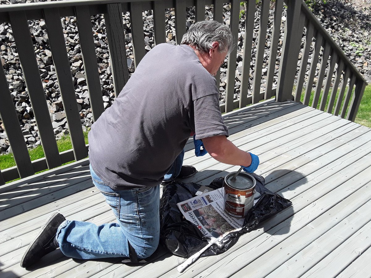 kamgraw's tweet photo. This Dad deserves a new BBQ ... his 'to do list' is never ending.  The Perfect Father's Day gift https://t.co/LnAXB76Elt