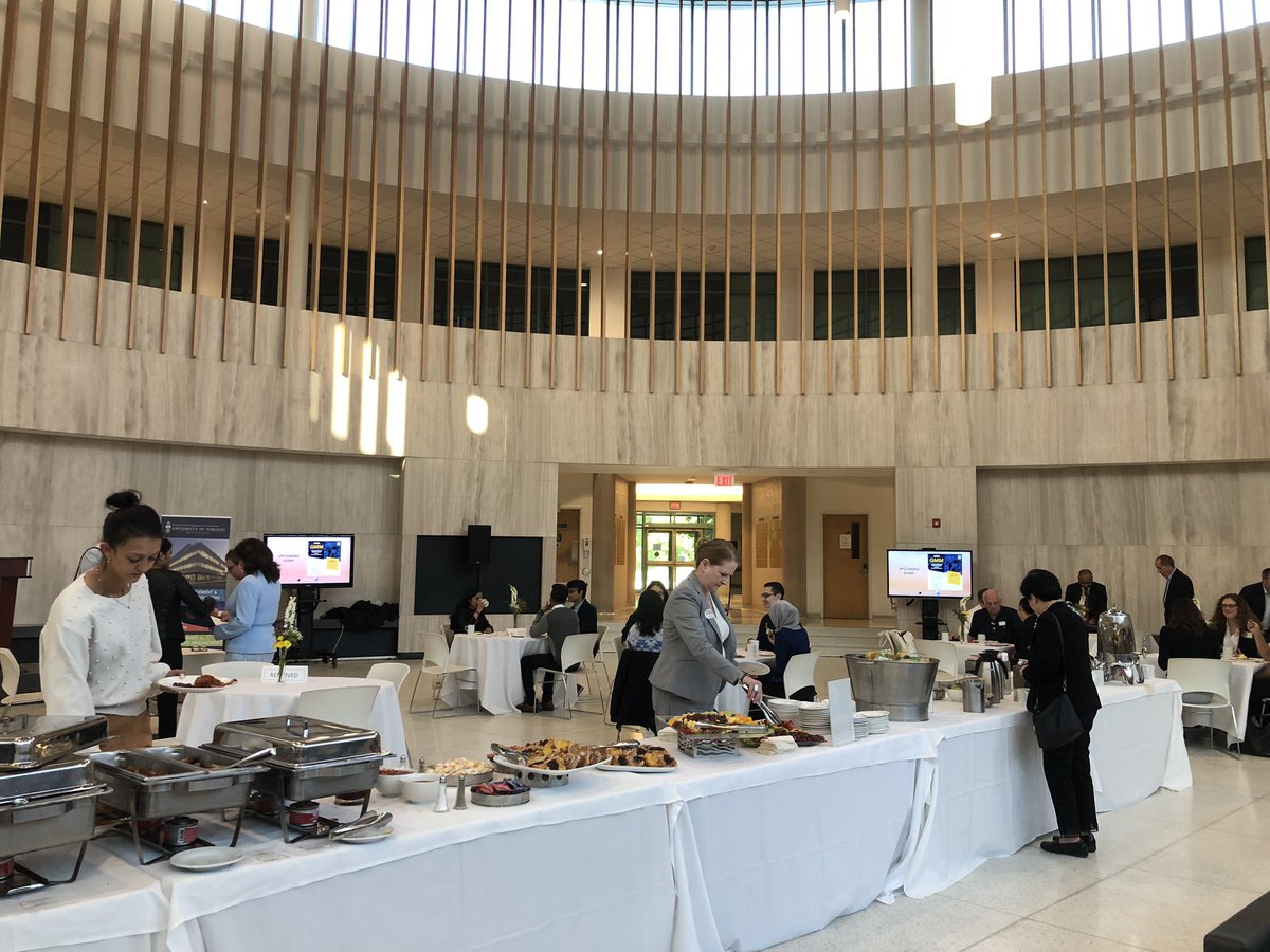 LifeSciencesON's tweet photo. Today we join @MBOTOntario Good Morning Mississauga Breakfast at @UTM to announce the winners of the 2019 LSO Scholarship Program https://t.co/sHOOCPNYOK