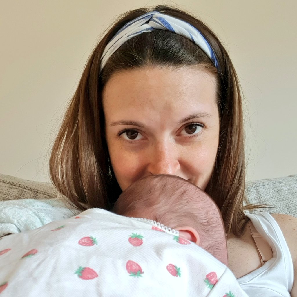 hayleygoldacre's tweet photo. Can't believe our baby girl is 3 weeks old already! Head over heels in love with this tiny human despite the lack of sleep and the fact she's always hungry (like her mum) ❤ #eatsleeppooprepeat https://t.co/8nvwNaO89p
