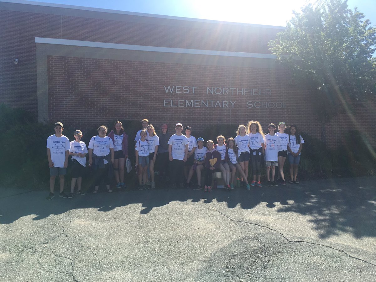 DeeRawding's tweet photo. And they are off! Camp @Brigadoon watch out!! Thank you to Mr. @peter_millett and volunteers. Always an awesome experience for our Grade 6 students. @ssrsbwnes @SSRCE_NS  #camprocks https://t.co/o8tZTbq4qH