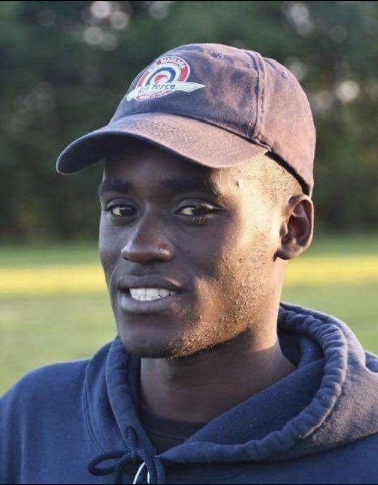 Bridportfc's tweet photo. Another player confirms he is committed to the Bees 🐝
Robinson Okumu @Bridportfc https://t.co/aBFjMxyAZY