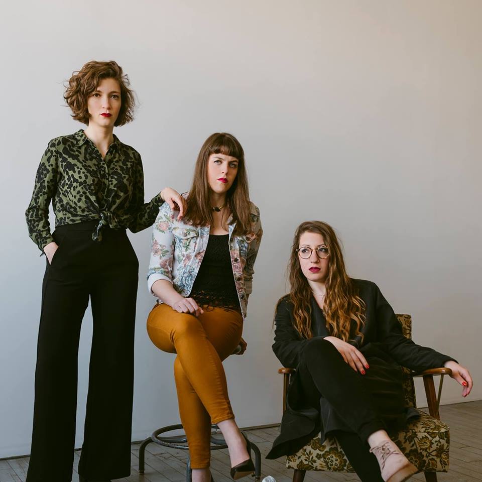 TurnUpBlog's tweet photo. / PICK OF THE DAY /
Here's Montreal trio WILD MERCURY rattling and rolling on new single 'ORANGE COUNTY'... https://t.co/b0Lu5bnu7g @mercury_wild @auteurresearch https://t.co/g7BEkEQWvh