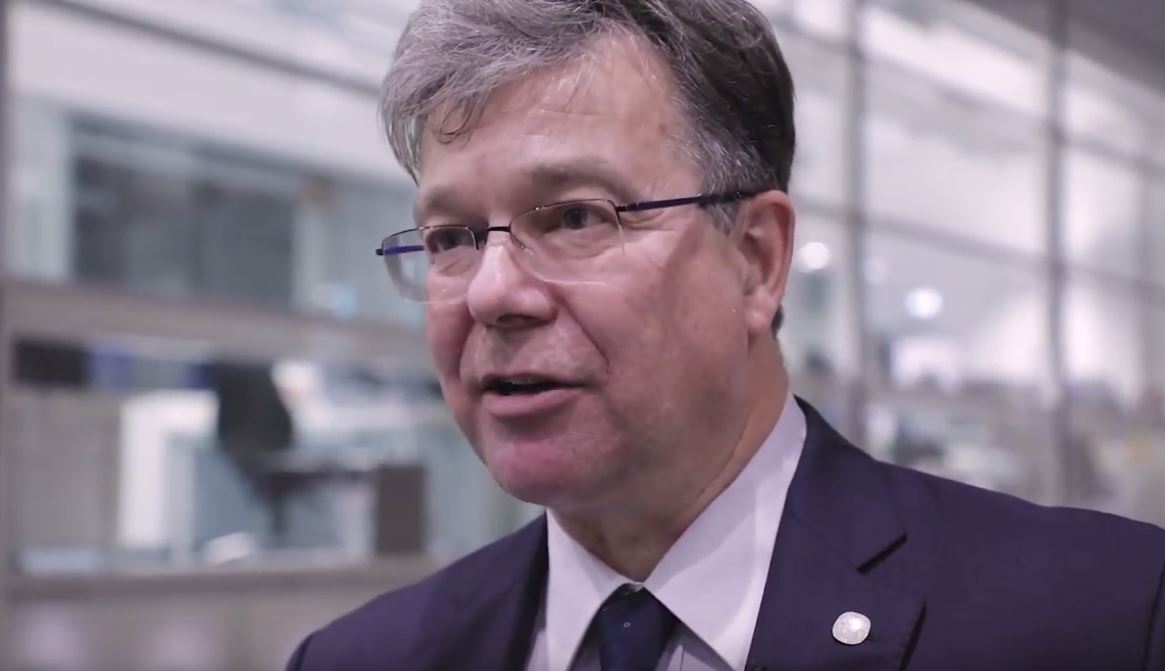 bruker's tweet photo. Watch this: #Openingceremoney of the new #NMRCenter at the #UniversityofLuebeck https://t.co/6dbbHGDGeR #biobanking #NMRspectroscopy #metabolomicsresearch #metabolomics #nutritionalmedicine https://t.co/CFYp3PRKwU